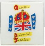 Souvenir de la Reine Elizabeth II : MAGNET logo officiel BLANC